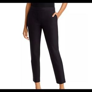 Theory • Thaniel pant • Sz 4 • black